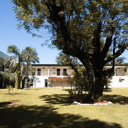 Hotel Oaky Posadas Dış mekan fotoğraf